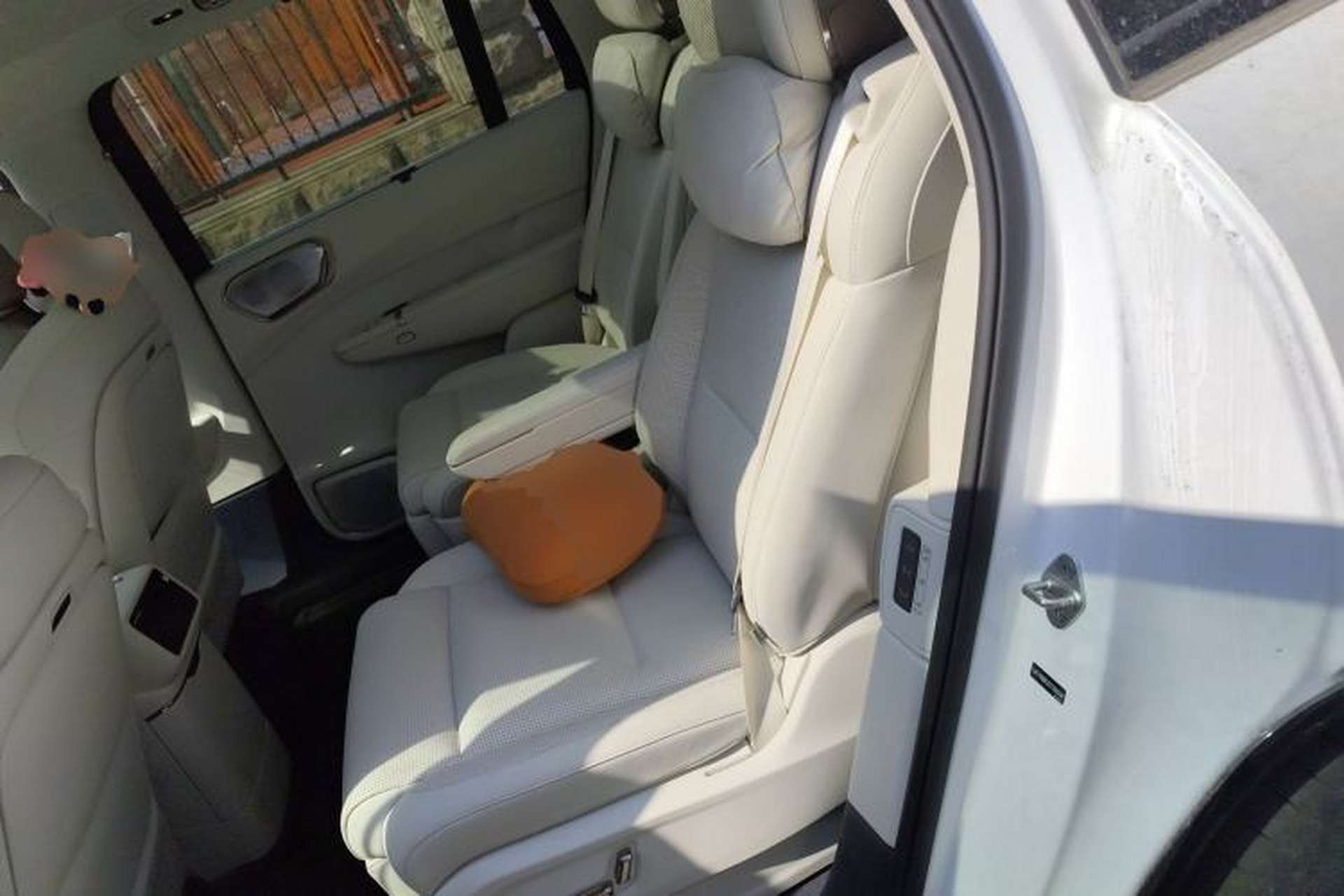 Used Lynk & Co 900 2025 1.5T Ultra Left Rear Seat