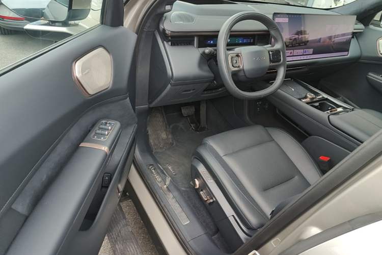 Used Lynk & Co 900 2025 2.0T Ultra Driver Seat