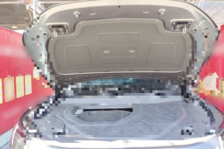 Used Lynk & Co 900 2025 1.5T Ultra Engine Bay