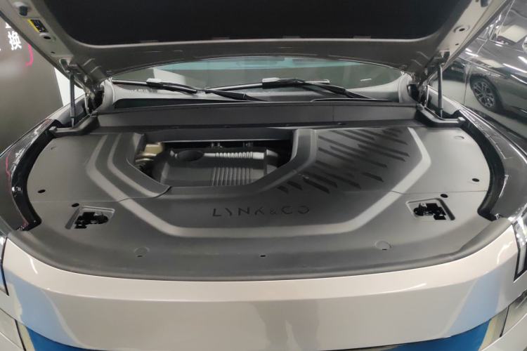 Used Lynk & Co 900 2025 1.5T Ultra Engine Bay