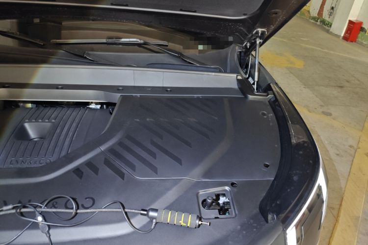Used Lynk & Co 900 2025 2.0T Ultra Engine Bay Left