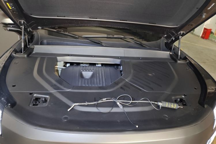 Used Lynk & Co 900 2025 2.0T Ultra Engine Bay