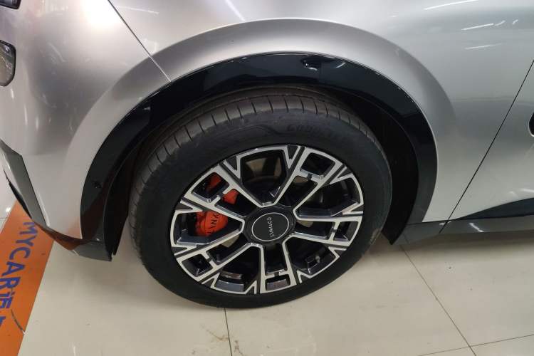 Used Lynk & Co 900 2025 1.5T Ultra Exterior 7