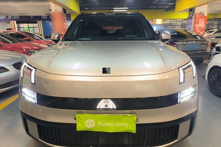 Used Lynk & Co 900 2025 2.0T Ultra Front