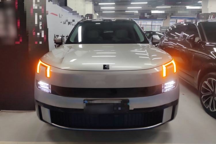 Used Lynk & Co 900 2025 1.5T Ultra Front