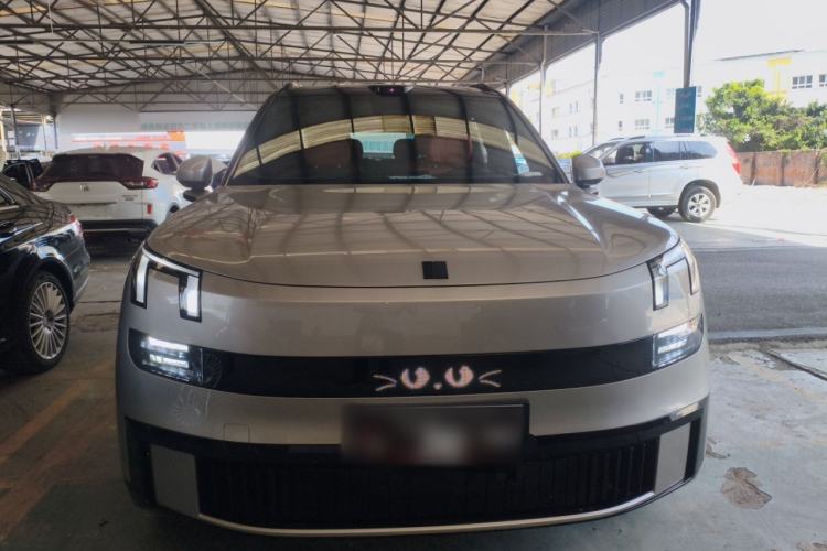 Used Lynk & Co 900 2025 2.0T Ultra Front