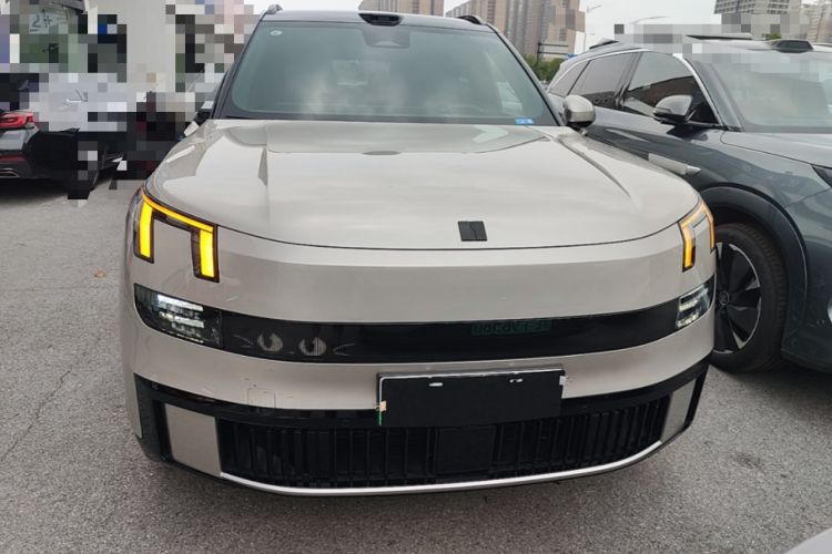 Used Lynk & Co 900 2025 2.0T Ultra Front