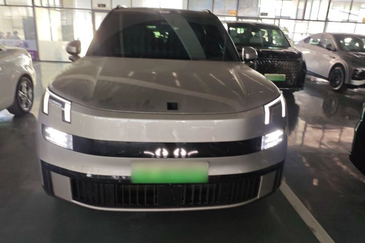 Used Lynk & Co 900 2025 1.5T Ultra Front