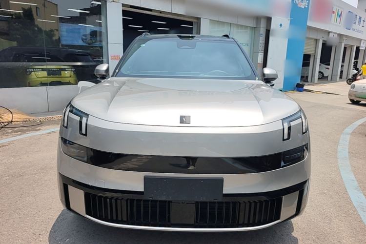 Used Lynk & Co 900 2025 2.0T Ultra Front