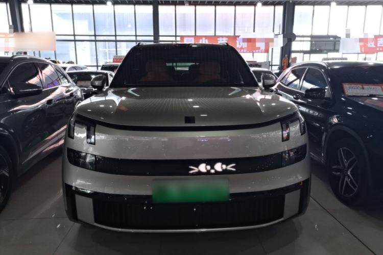 Used Lynk & Co 900 2025 2.0T Ultra Front