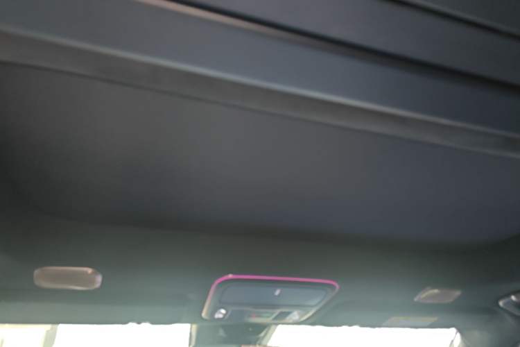 Used Lynk & Co 900 2025 2.0T Exploration Edition Headliner