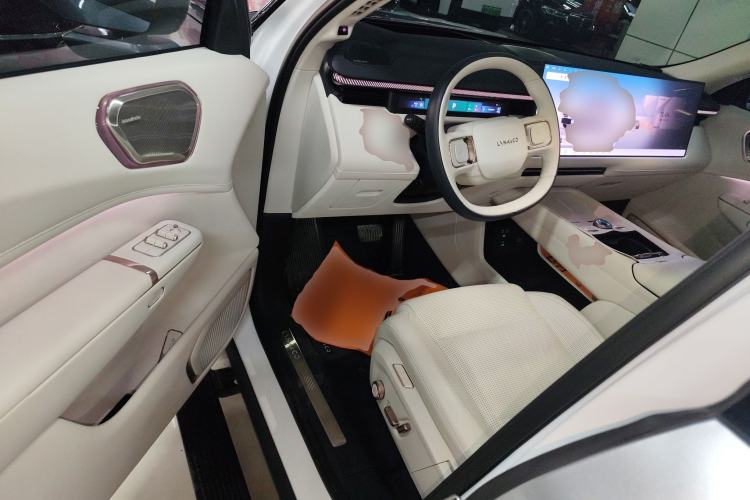 Used Lynk & Co 900 2025 1.5T Ultra Interior 3