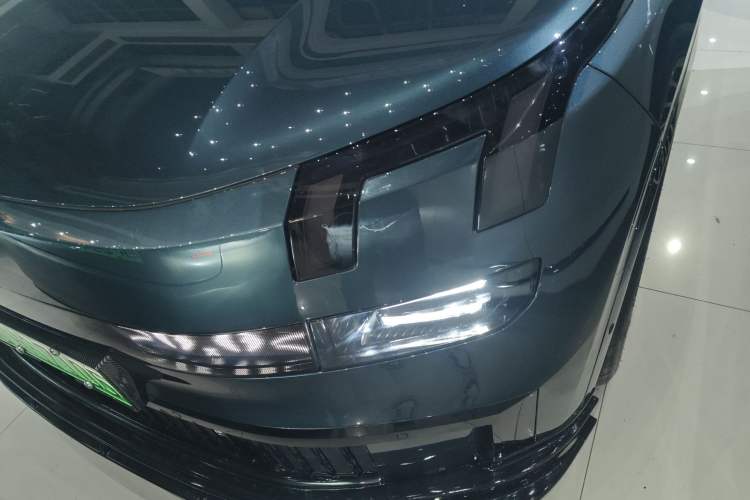 Used Lynk & Co 900 2025 2.0T Exploration Edition Left Front Headlight