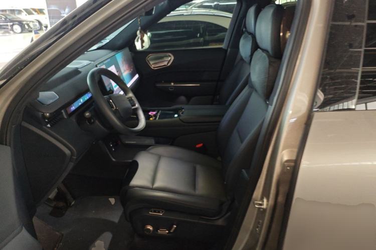 Used Lynk & Co 900 2025 1.5T Ultra Left Front Seat