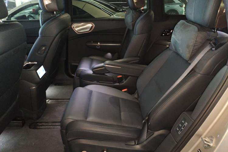 Used Lynk & Co 900 2025 1.5T Ultra Left Rear Seat