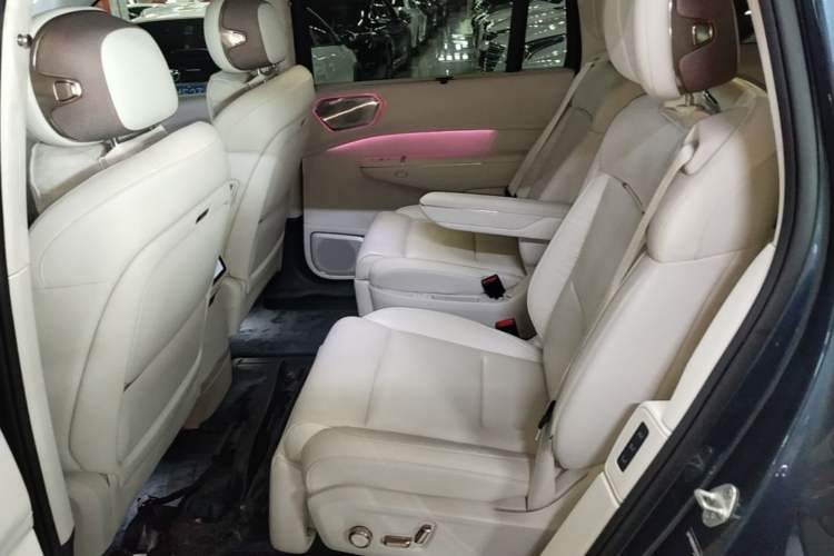 Used Lynk & Co 900 2025 2.0T Ultra Left Rear Seat