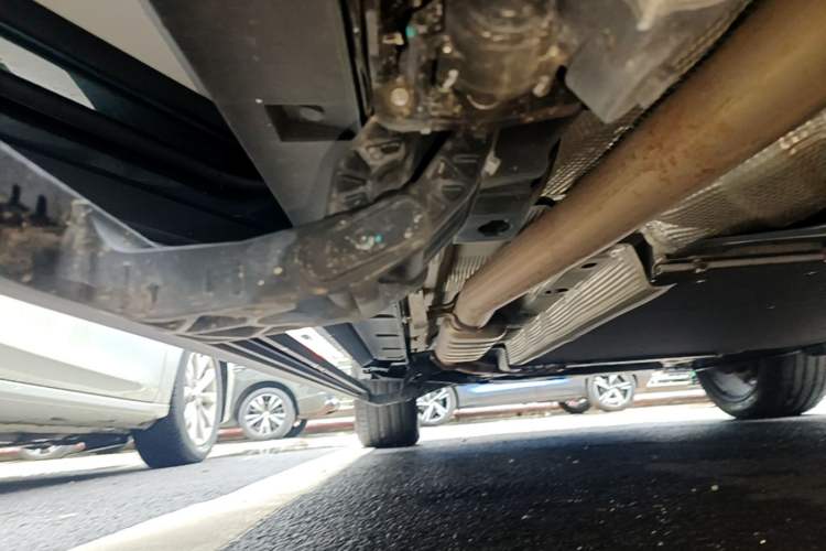 Used Lynk & Co 900 2025 2.0T Ultra Left Side Sill