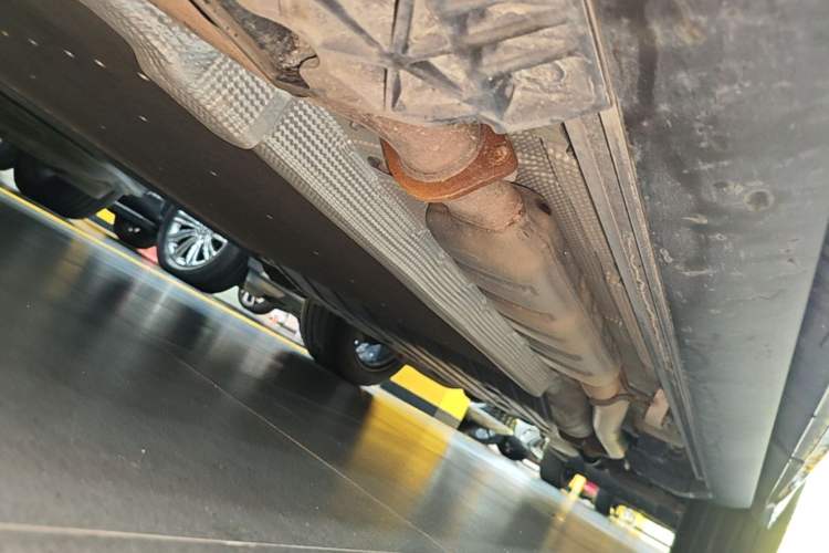 Used Lynk & Co 900 2025 2.0T Ultra Left Side Sill