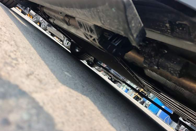 Used Lynk & Co 900 2025 2.0T Ultra Left Side Sill