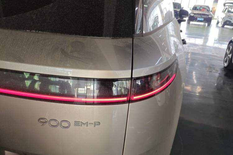 Used Lynk & Co 900 2025 1.5T Ultra Right Rear Taillight