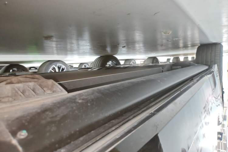 Used Lynk & Co 900 2025 2.0T Ultra Right Side Sill