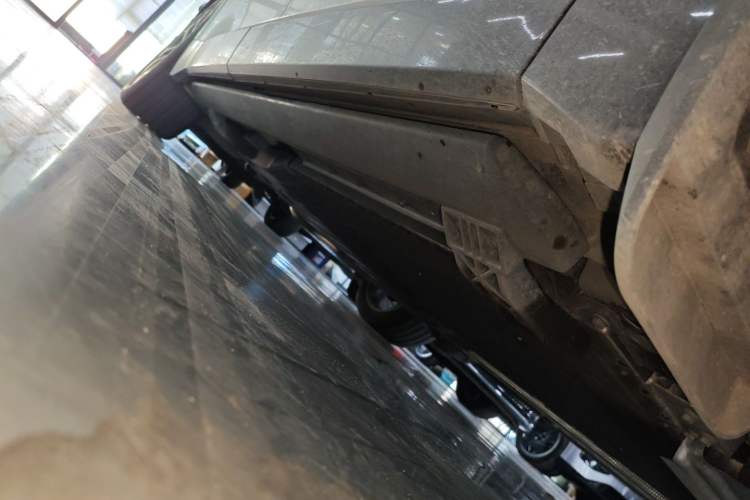Used Lynk & Co 900 2025 1.5T Ultra Right Side Sill