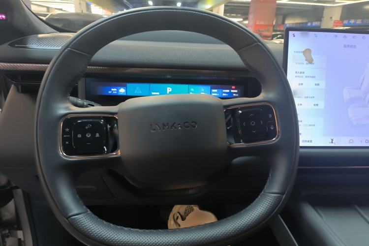 Used Lynk & Co 900 2025 2.0T Ultra Steering Wheel