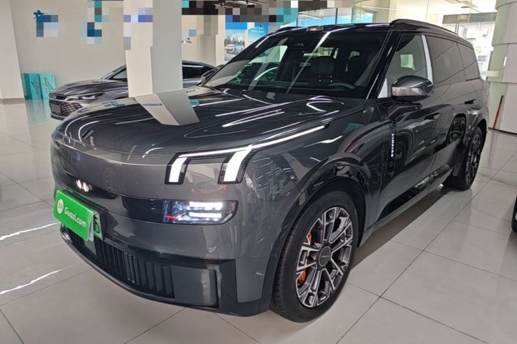 Lynk & Co 900 2025 2.0T Ultra