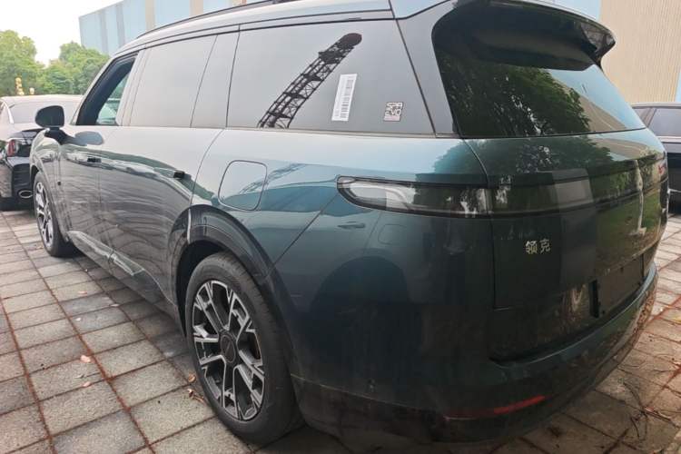 Used Lynk & Co 900 2025 2.0T Ultra Rear Left 45 Deg