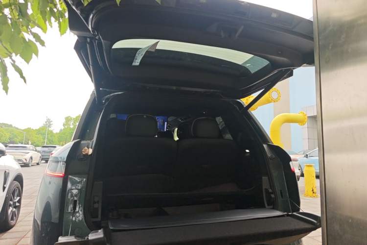 Used Lynk & Co 900 2025 2.0T Ultra Trunk