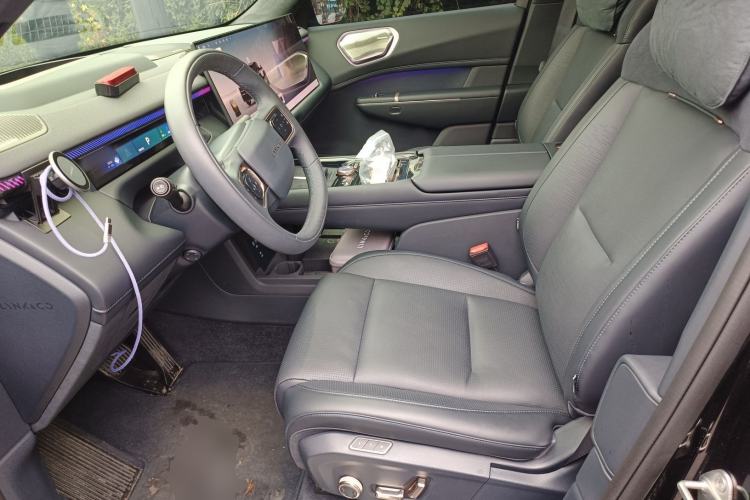 Used Lynk & Co 900 2025 2.0T Ultra Left Front Seat