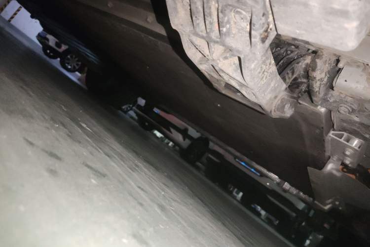 Used Lynk & Co 900 2025 1.5T Ultra Chassis Front Right
