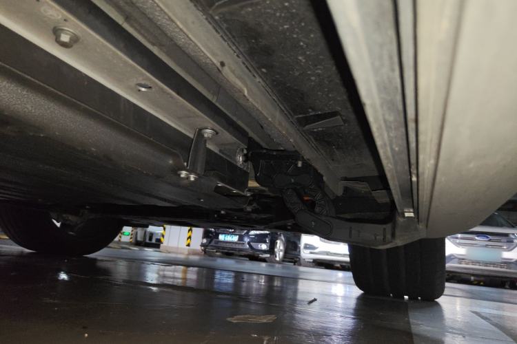 Used Lynk & Co 900 2025 2.0T Ultra Chassis Front Right