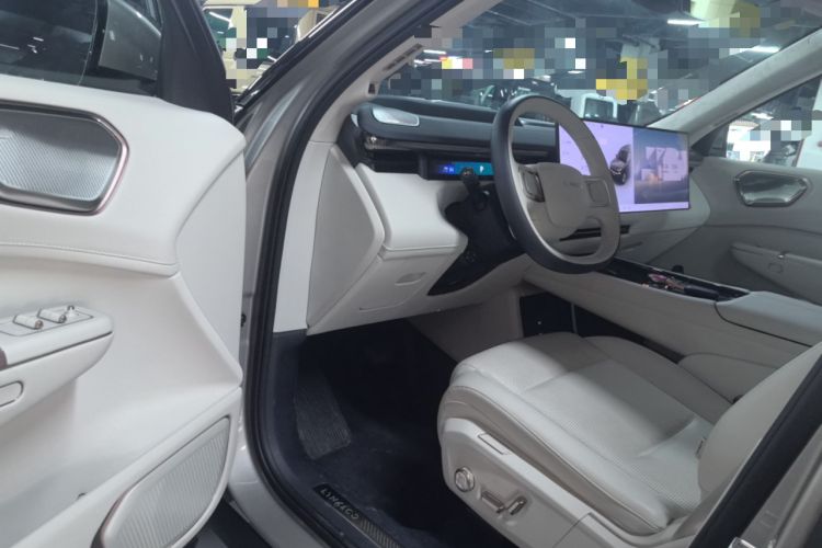 Used Lynk & Co 900 2025 2.0T Exploration Edition Driver Seat