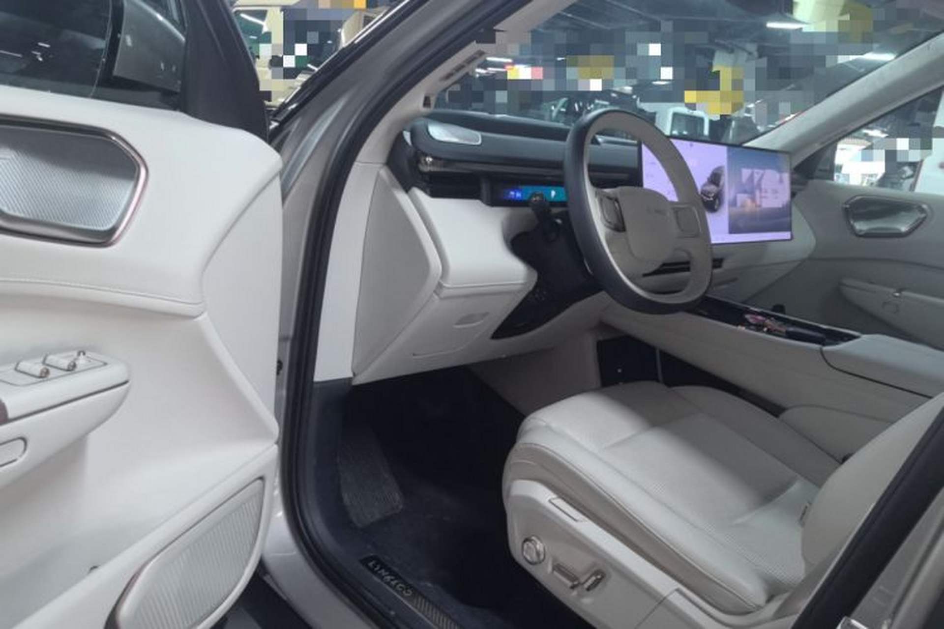 Used Lynk & Co 900 2025 2.0T Exploration Edition Driver Seat