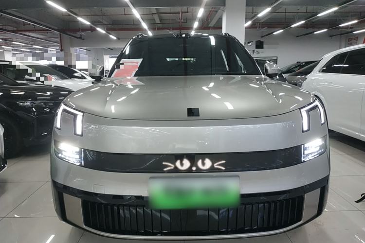Used Lynk & Co 900 2025 1.5T Ultra Front