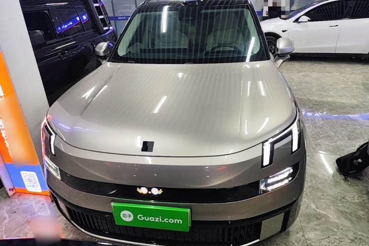 Used Lynk & Co 900 2025 2.0T Ultra Front