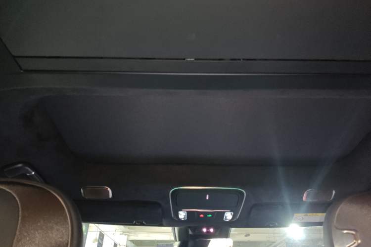 Used Lynk & Co 900 2025 2.0T Ultra Headliner