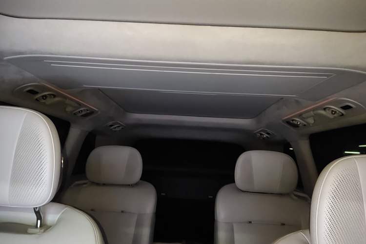 Used Lynk & Co 900 2025 2.0T Ultra Headliner