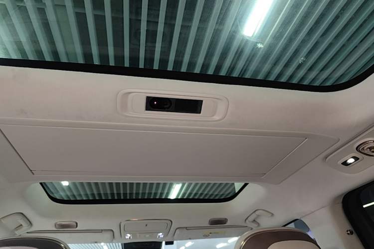 Used Lynk & Co 900 2025 2.0T Ultra Headliner