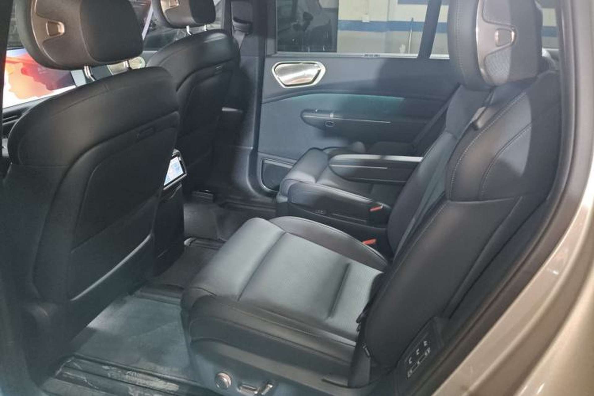 Used Lynk & Co 900 2025 2.0T Ultra Interior 4