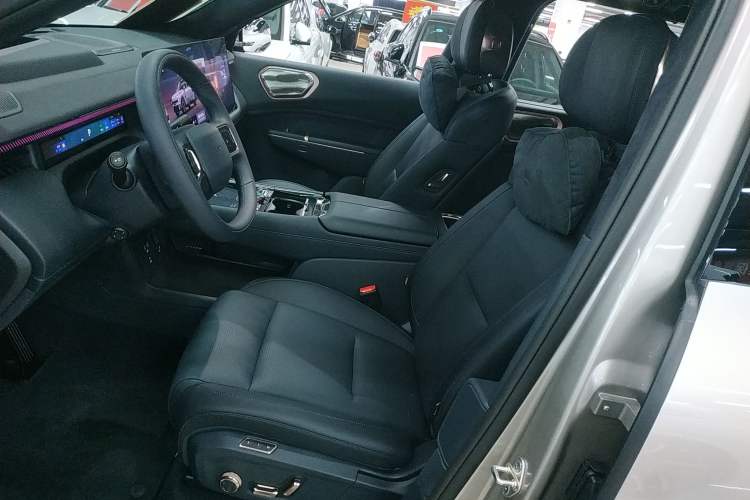 Used Lynk & Co 900 2025 1.5T Ultra Left Front Seat
