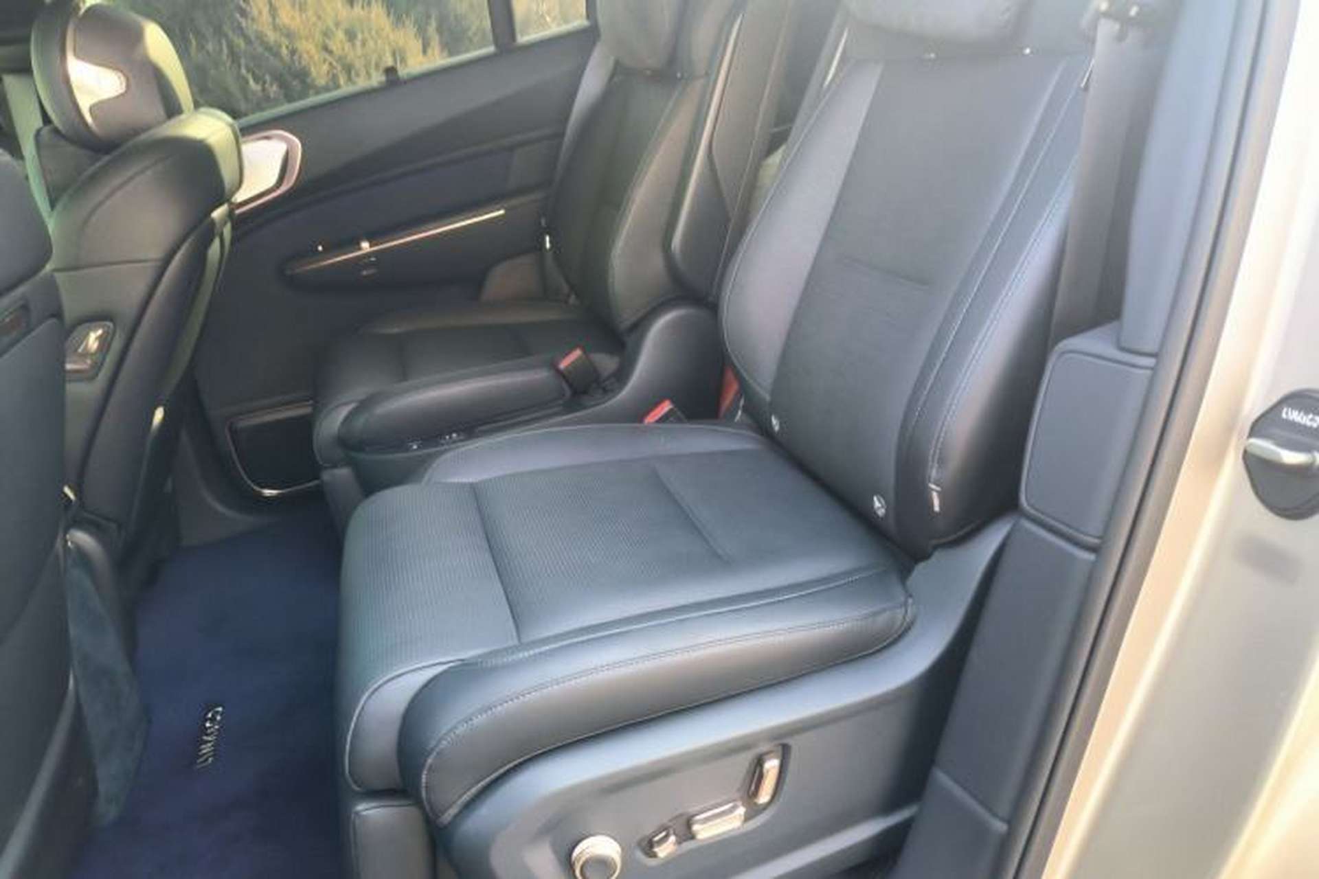 Used Lynk & Co 900 2025 2.0T Exploration Edition Left Rear Seat