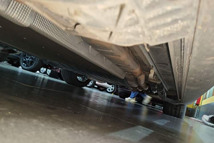 Used Lynk & Co 900 2025 2.0T Ultra Left Side Sill