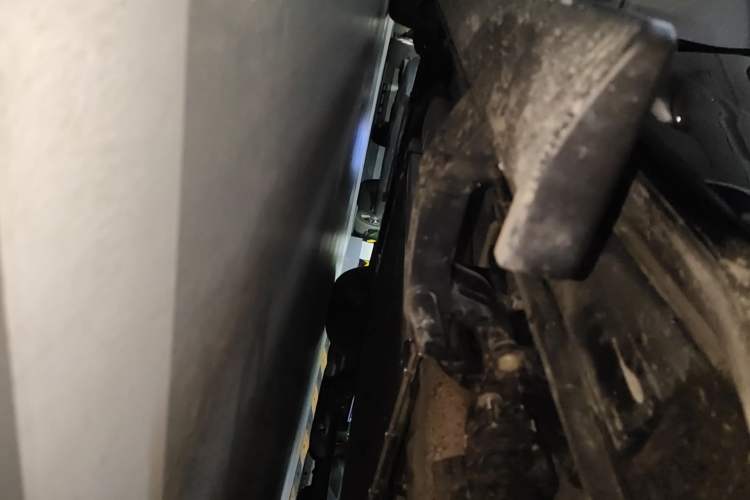 Used Lynk & Co 900 2025 2.0T Ultra Left Side Sill