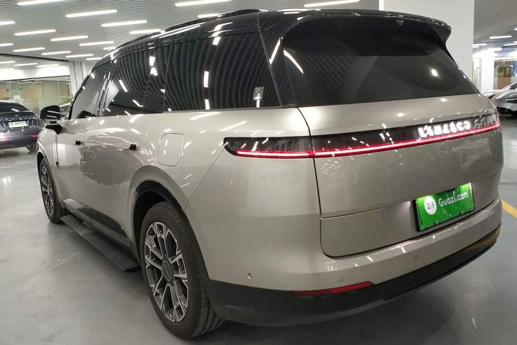 Used Lynk & Co 900 2025 1.5T Ultra Rear Left 45 Deg