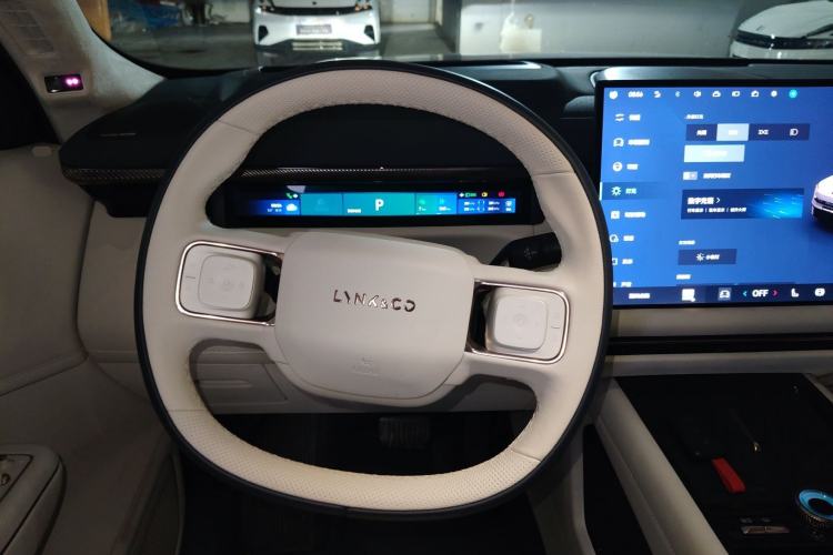 Used Lynk & Co 900 2025 1.5T Ultra Steering Wheel