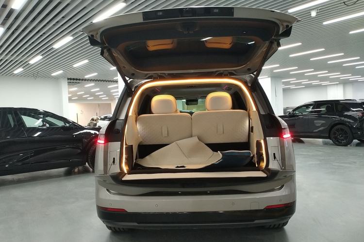 Used Lynk & Co 900 2025 1.5T Ultra Trunk