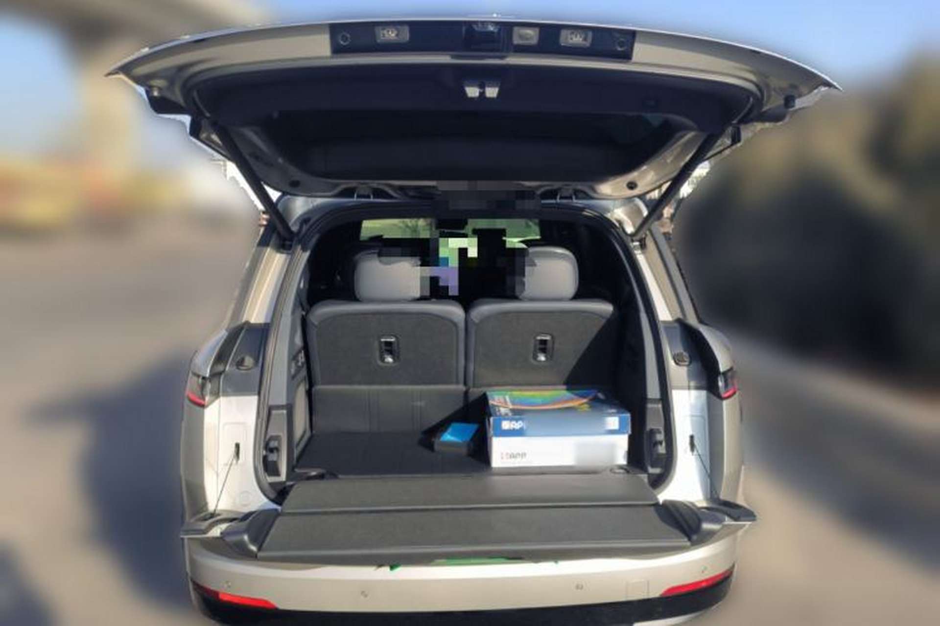 Used Lynk & Co 900 2025 2.0T Exploration Edition Trunk