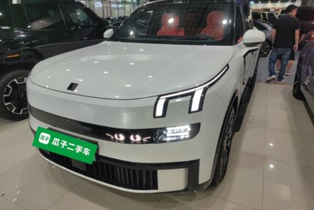 Used Lynk & Co 900 2025 2.0T Ultra